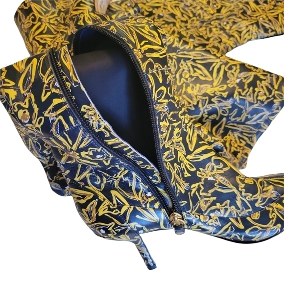 Diane Von Furstenberg Macello OTK Boots in Elsden - Picture 15 of 16